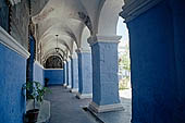 Arequipa, Convent of Santa Catalina de Sena Claustro del Calvario (Cloister of the oranges) 